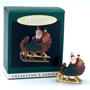 VTG Hallmark Miniature The Night Before Christmas Series #5 1996 Ornament NOS